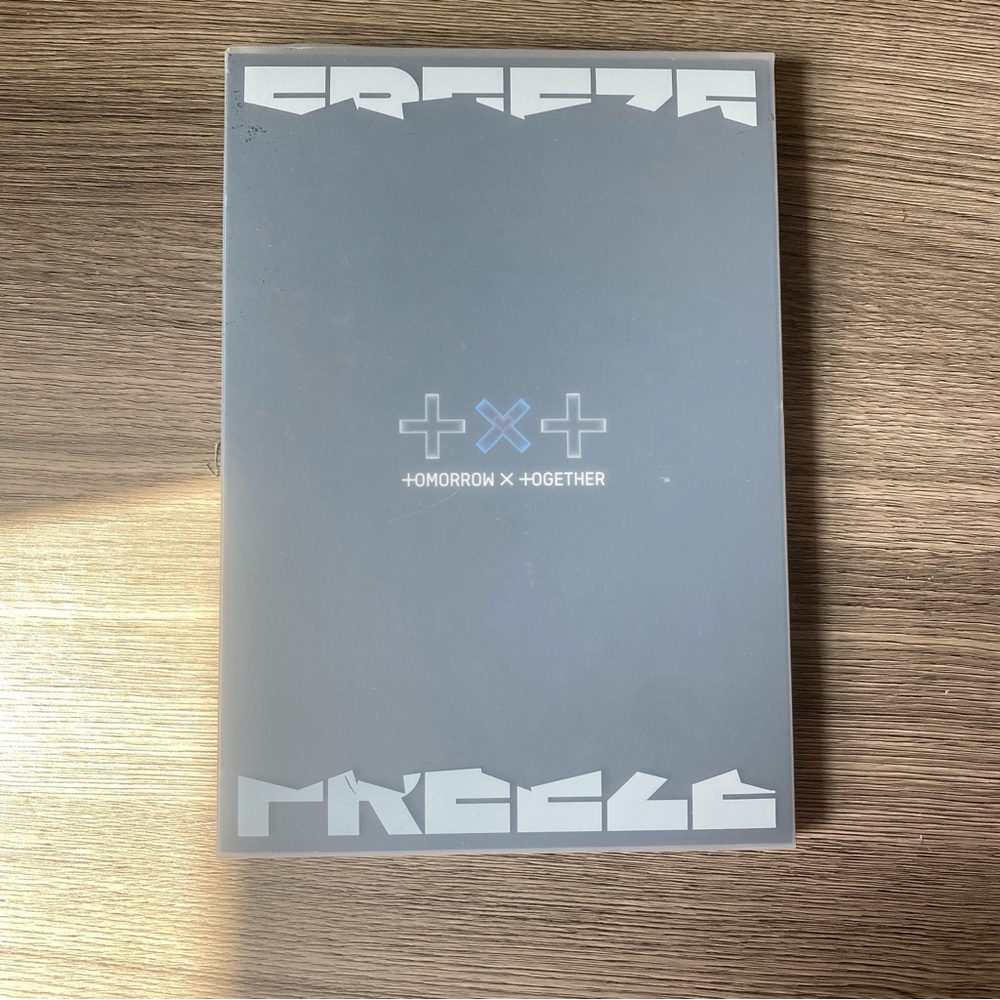 TXT Freeze Album